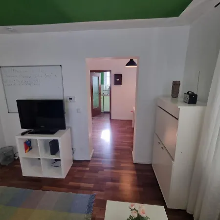 Apartman Ferienwohnung Villa Berg *